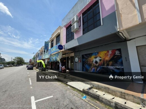 Bercham Idaman Double Storey House For Sale Facing Main Road Mature Area 22x70