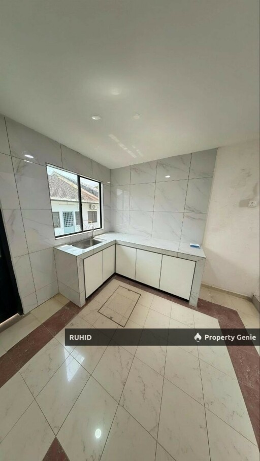 Taman Bukit Indah Single Storey Terrace House | 3 Bedrooms | Freehold | Non Bumi