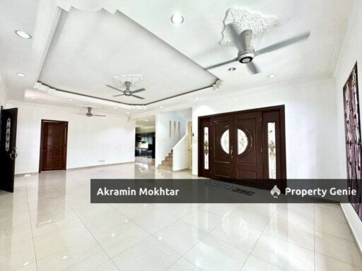Freehold & Renovated | 2.5 Storey Semi Detached House @ Subang Alam, Seksyen 27, Shah Alam