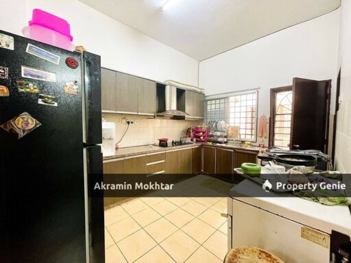 GUARDED & GATED | 2 STOREY TERRACE HOUSE @ BANDAR NUSAPUTRA, PUCHONG [Near Playground]