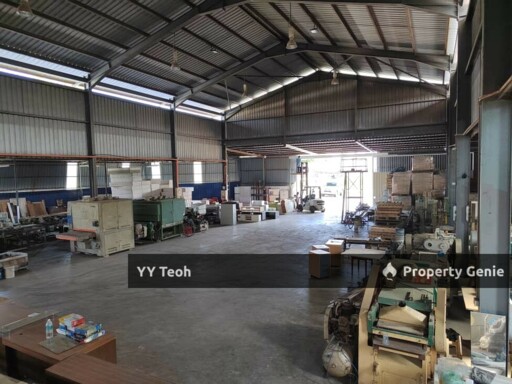 Tanjung Minyak Bukit Rambai Factory Warehouse
