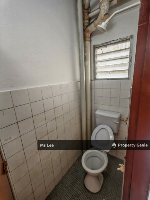 Flat Taman Bukit Mewah @ KAJANG- Blok G Tingkat 2-Ready Now