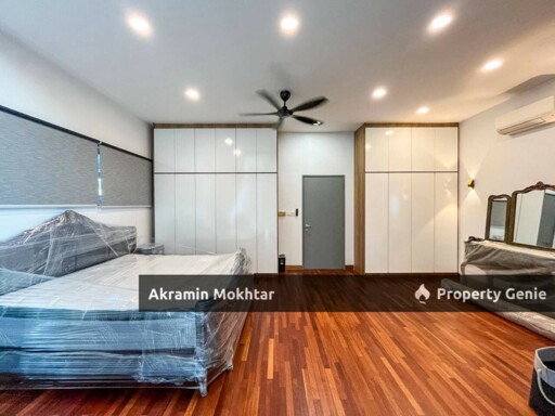FREEHOLD , FACING OPEN, CORNER LOT & RENOVATED | 2 STOREY SEMI D, CASSIA @ GARDEN RESIDENCE, CYBERJAYA.