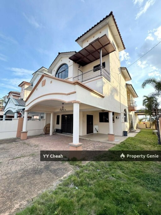Taman Song Choon Ipoh Gunung Rapat, Seri Botani For Sale 2.5 Storey Semi-D, Good Condition
