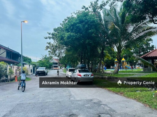 Freehold & Partially Furnished | [Walking to LRT] Double Storey Terrace Putra Bistari, Putra Heights, Selangor