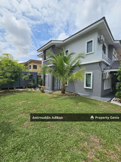 Corner Lot Nilai Taman Desa Saga