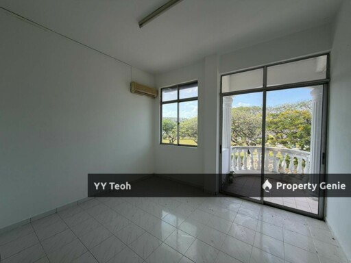 Cheng Ria Apartment 3R Unit｜LVL 2 BLOCK E
