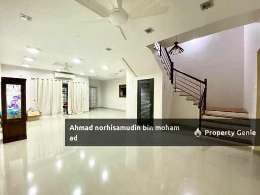 Partial Furnished: Double Storey Terrace Jalan Elektron U16 Denai Alam
