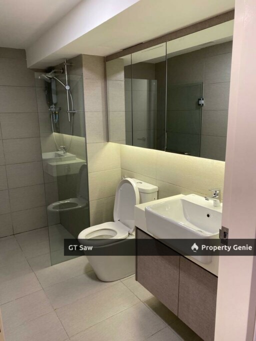 Ekocheras Fully Furnished Duplex Unit Connected with Mall & MRT