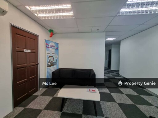 Office Suite 10 RM810-The Landmark Office @ Bandar Bukit Tinggi, Klang-Ready After 1/12