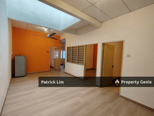 Bukit Beruang Freehold Single Storey Terrace House 4R 2B For Sale