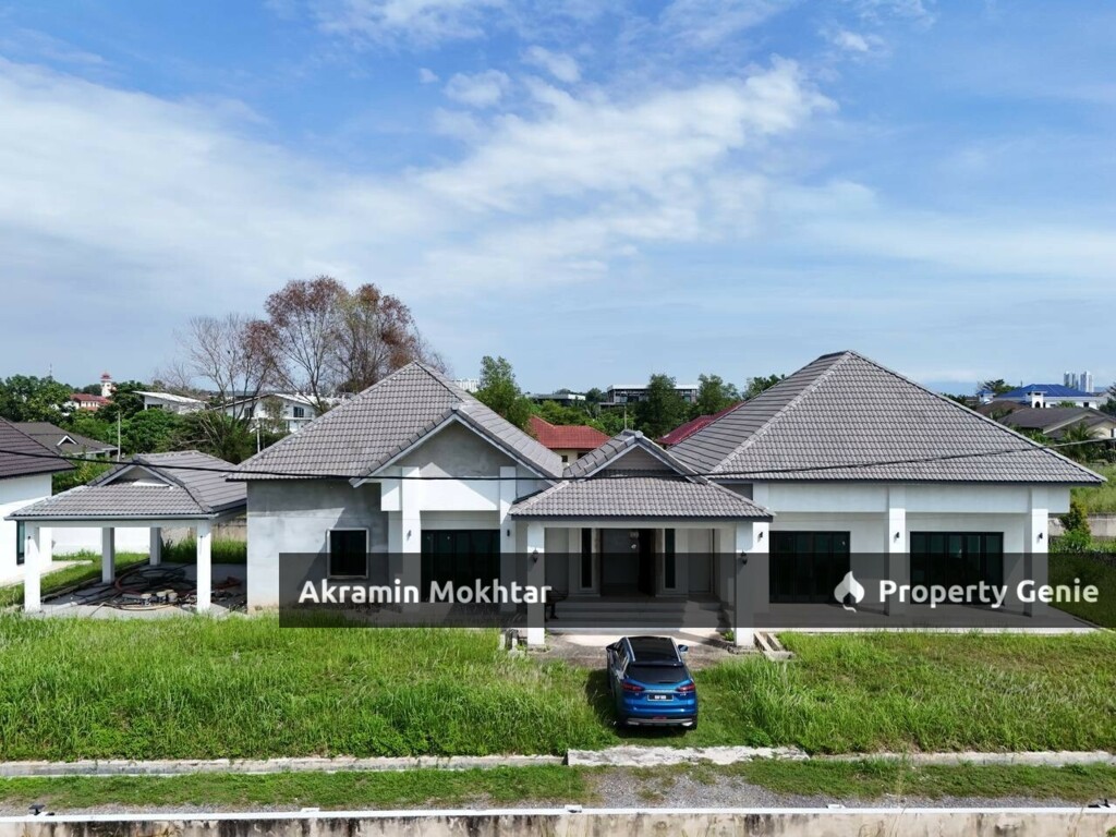 Brand New | Bungalow Lot with Single Storey Bungalow Jalan Surada Seksyen 8 BANDAR BARU BANGI SELANGOR