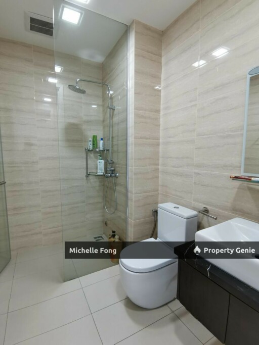 Straits View 18 Condominium @ Bukit Serena / Penthouse / Corner Lot / Seaview Unit