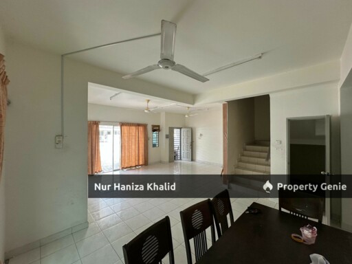 Double Storey Semi D Taman Tasik Semenyih