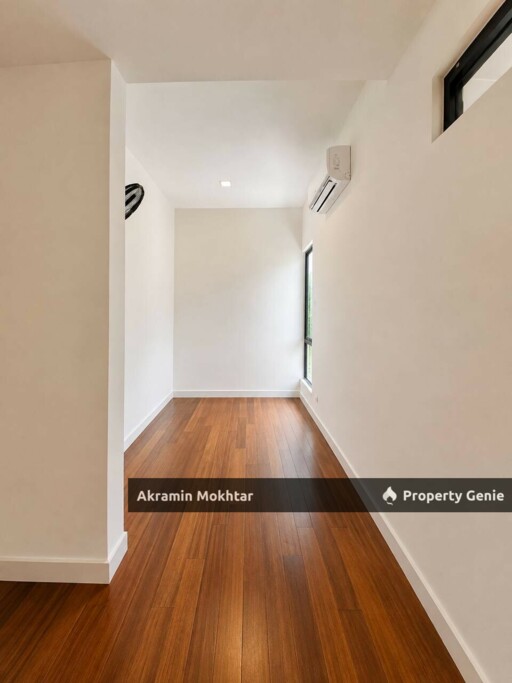 Freehold, Facing Open & Partially Furnished | 2 Storey SemiD Beethoven, Symphony Hills Cyberjay