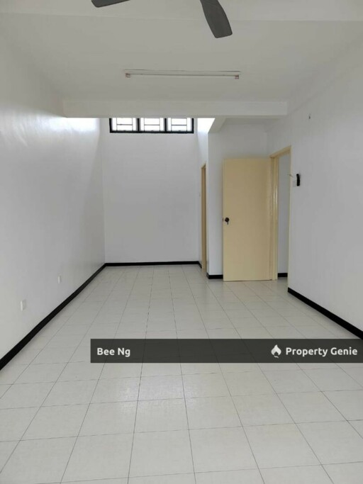 Taman Aman Larkin / 2.5 Storey Terrace G&G