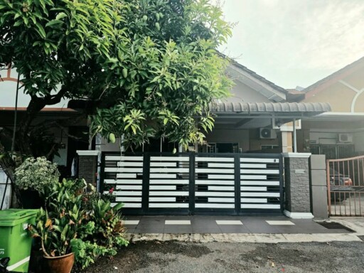 PERUMAHAN KAMPUNG PADANG JAYA
