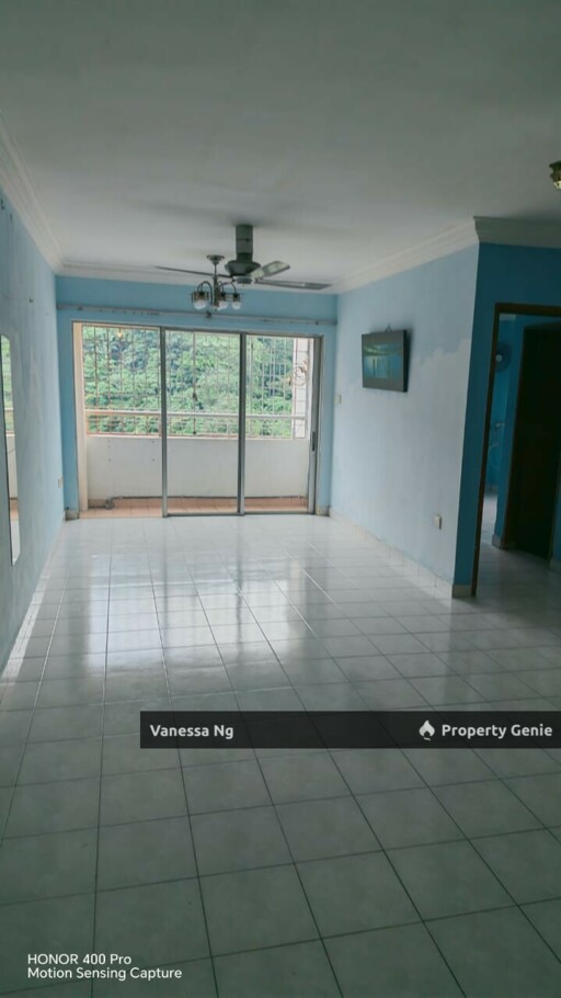 Flora Damansara Apartment @ Damansara Perdana