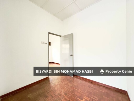 RENOVATED EXTENDED KITCHEN END LOT DOUBLE STOREY SAUJANA UTAMA 1, SUNGAI BULOH.