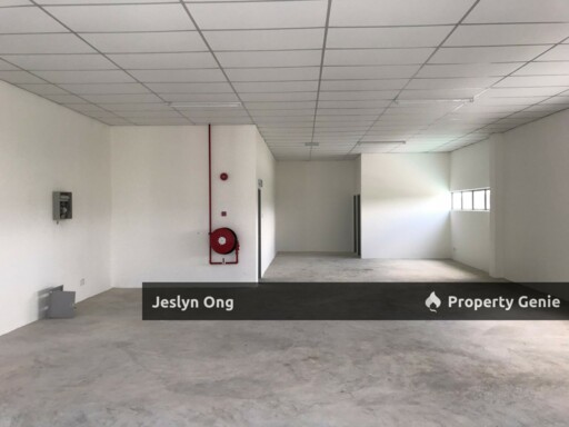 1.5 Storeys Semi-Detached Factory at SiLC Nusajaya, Gelang Patah for Rent