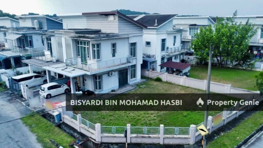 CORNER LOT 2 STOREY SEMI DETACHED, ROYAL  IVORY 2 BANDAR SAUJANA PUTRA.