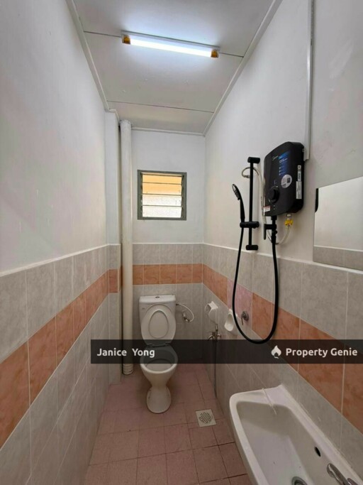 Apartment Sri Pulai Perdana 9/8
