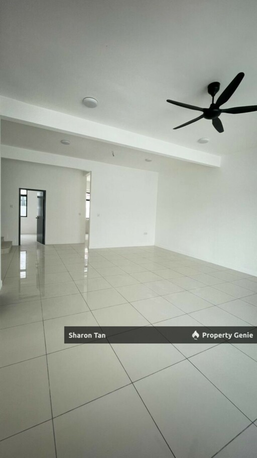 Perjiranan 8 Dato Onn 2 Storey Teracce Playground Unblock View