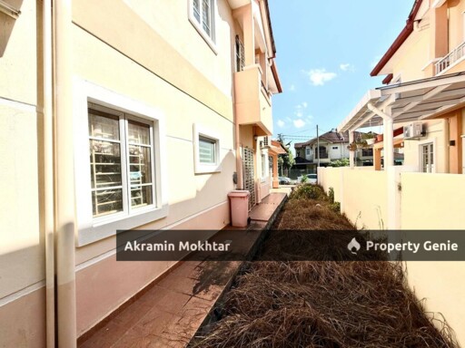 Freehold, Gated & Guarded | Double Storey Semi D Vision Homes Seremban 2
