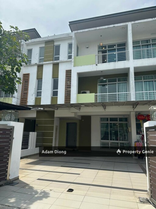 Seri Alam Sapphire 8 , 3 Storey Terrace House @ Masai