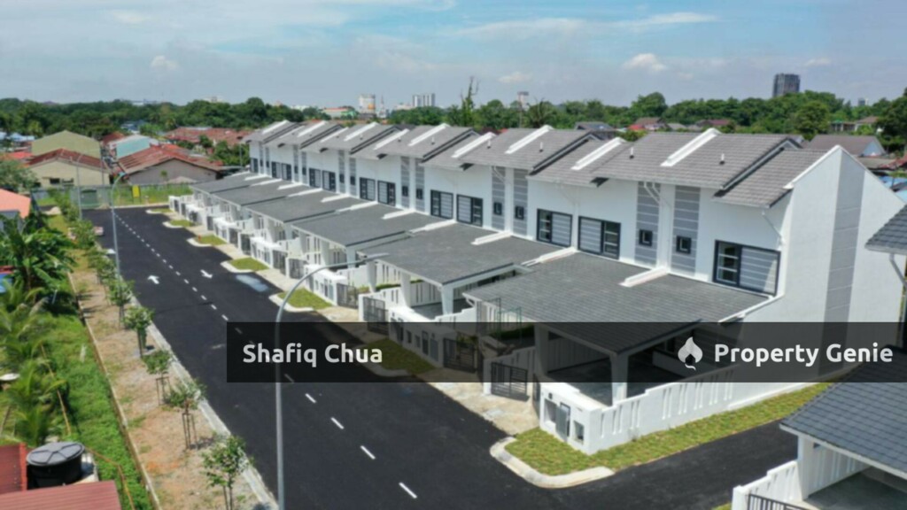 [Sudah Nak Siap} Freehold Rumah Teres 2 Tingkat Tanah Luas di Taman Shah Bandar 2, Klang