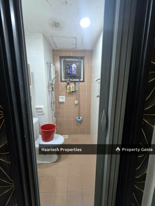 Suriamas Suite Apartment for Rent  JB Town Larkin