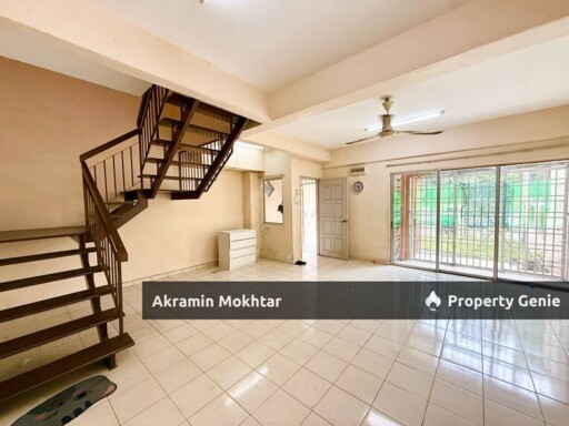 Facing Open & Renovated | Double Storey Seksyen 8 Bandar Baru Bangi