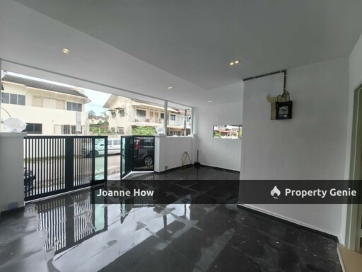 Freehold Single Storey Terrace Taman Bukit Senjuang For Sale