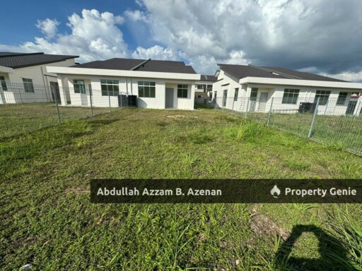 SEMI D TANAH LUAS ! HARGA MAMPU MILIK ! TAMAN UTAMA JAYA 3 KANGAR