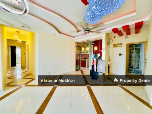Corner Unit, Renovated & 2 Covered Parking | Sunway Suriamas Condominium, Bandar Sunway Selangor