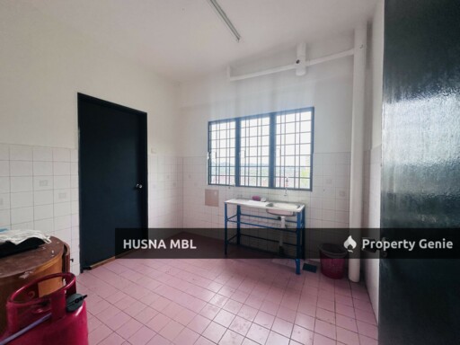 Corner Unit Apartment Mutiara Indah Kajang 1,022 sqft | Facing Playground | Freehold