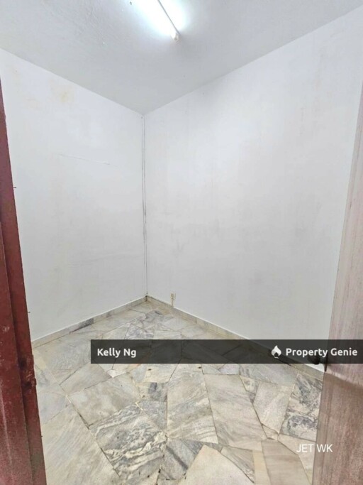 Double Sty Endlot House At Tmn Sri Andalas Klang For Rent