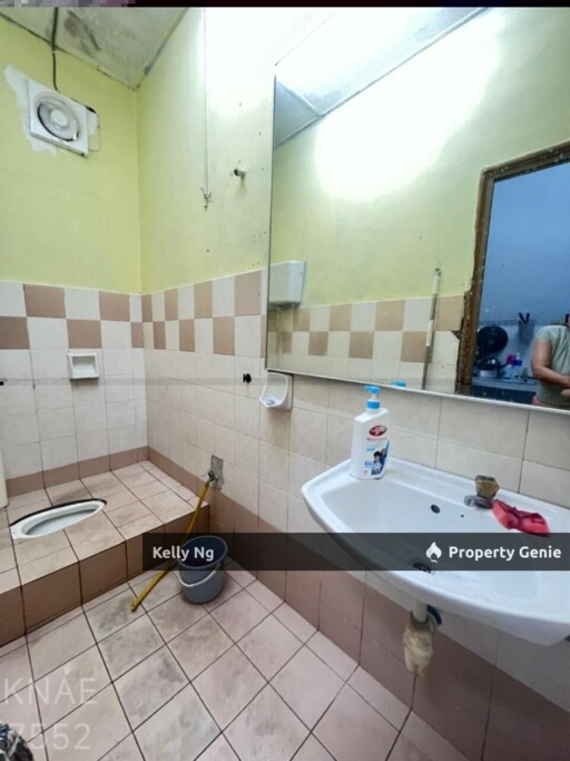 Single Sty Mezzanine Floor House At Kota Pendamar Pandamaran Klang For Sale