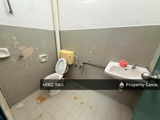 Jalan Terkukur 1 Storey Bandar Putra For Sale