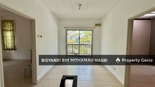 Facing Open Corner Lot Renovated Double Storey Taman Putra Prima, Puchong.