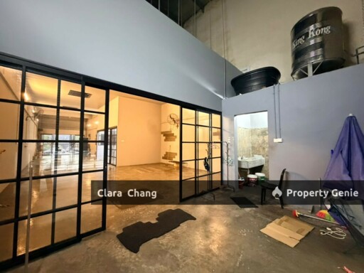 Jln Mutiara Emas @ Mount Austin 1.5 Storey Terrace Factory