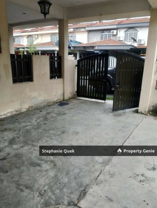 Corner 2 Storey Terrance House For Rent/Sale @ Taman Klang Indah Klang