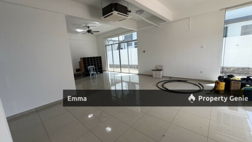 Kajang Freehold Bungalow | 7,000 sqft Land | 5 Bedrooms | Spacious Family Home @ Setia Impian
