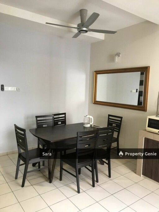 Double Storey Seri Margosa, Botani