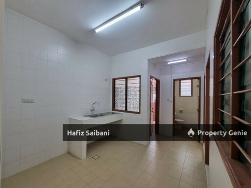 Single Storey Terrace Jalan Makyong Bandar Bukit Raja Klang
