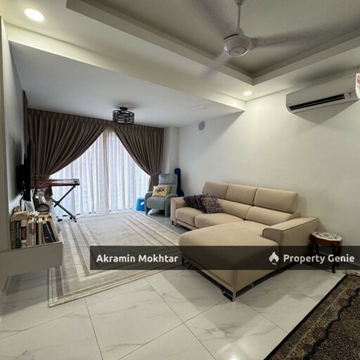 FREEHOLD & FULLY RENOVATED | Three Storey TOWNHOUSE Prima Court Ampang LOWER UNIT
