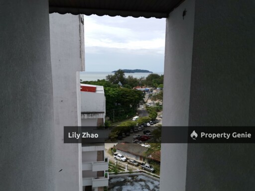 Fully Furnished Waikiki Condo with Sea View & Golf View for Sale @ Tg.Aru, KK City