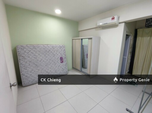 Calisa Residence Rent, 3 Rooms Partly Furnished, Taman Mas Puchong