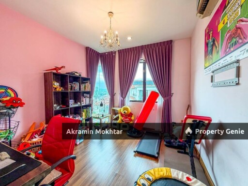 Freehold & Fully Renovated | 3 Storey Bungalow Putra Residence @ Bukit Rahman Putra, Sg Buloh