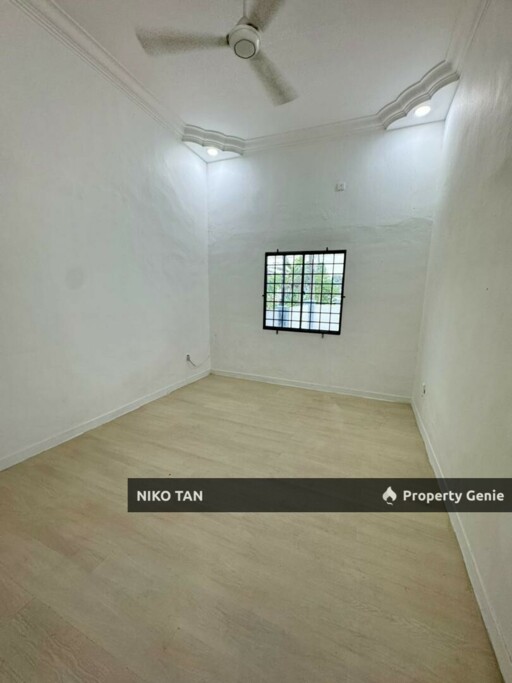 For Sale Jalan Camar, 1 Storey End Lot Unit Taman Perling Tampoi